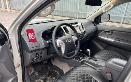 Toyota Hilux VII, 2012 год, 2 590 000 рублей, 19 фотография