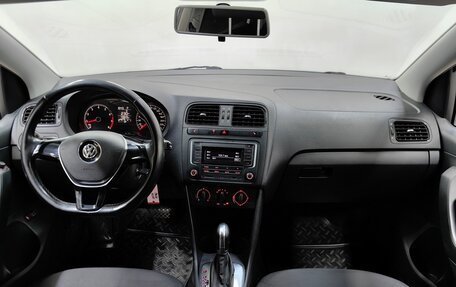 Volkswagen Polo VI (EU Market), 2015 год, 999 000 рублей, 6 фотография