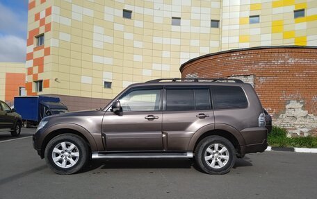 Mitsubishi Pajero IV, 2010 год, 1 599 000 рублей, 5 фотография