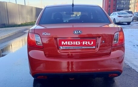 KIA Rio II, 2010 год, 679 000 рублей, 3 фотография