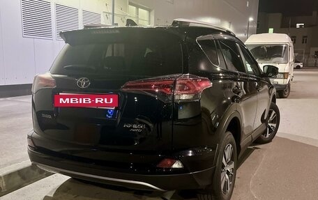 Toyota RAV4, 2016 год, 3 285 000 рублей, 9 фотография