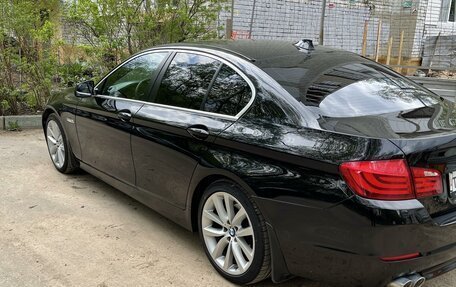 BMW 5 серия, 2013 год, 1 900 000 рублей, 3 фотография