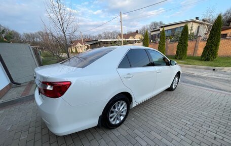 Toyota Camry, 2013 год, 2 850 000 рублей, 4 фотография