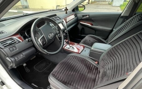 Toyota Camry, 2013 год, 2 850 000 рублей, 24 фотография