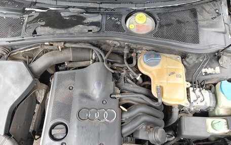 Audi A4, 1999 год, 499 000 рублей, 18 фотография