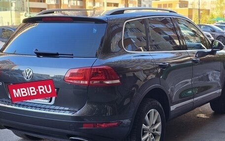 Volkswagen Touareg III, 2013 год, 3 095 000 рублей, 4 фотография