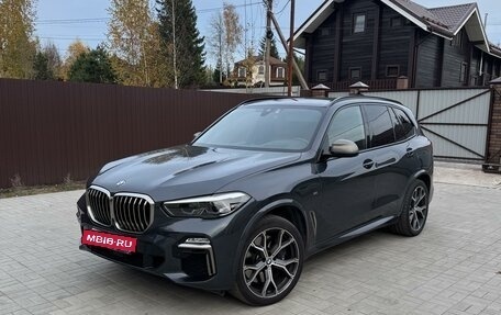 BMW X5, 2019 год, 7 650 000 рублей, 2 фотография