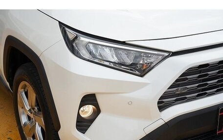 Toyota RAV4, 2020 год, 3 162 770 рублей, 13 фотография