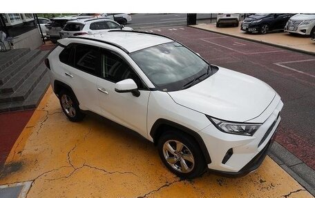 Toyota RAV4, 2020 год, 3 162 770 рублей, 12 фотография