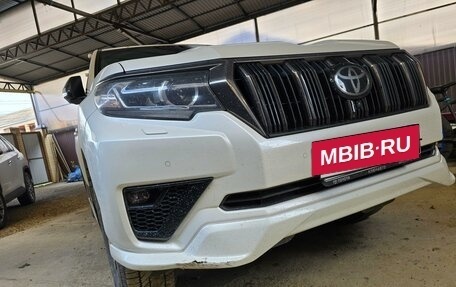 Toyota Land Cruiser Prado 150 рестайлинг 2, 2021 год, 8 500 000 рублей, 19 фотография