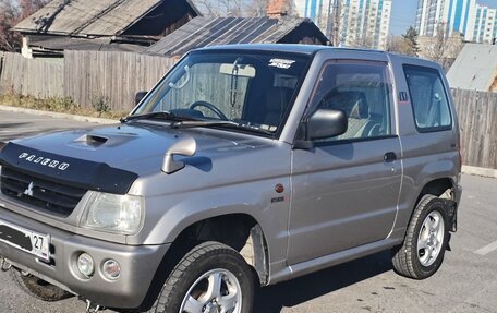 Mitsubishi Pajero Mini II, 2001 год, 400 000 рублей, 2 фотография