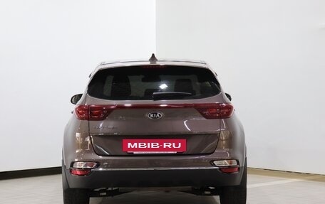 KIA Sportage IV рестайлинг, 2020 год, 2 580 000 рублей, 7 фотография