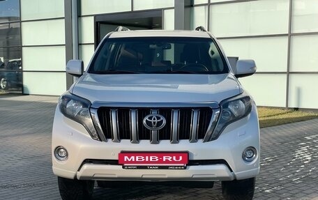 Toyota Land Cruiser Prado 150 рестайлинг 2, 2017 год, 3 793 103 рублей, 2 фотография