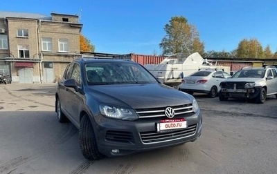 Volkswagen Touareg III, 2011 год, 2 250 000 рублей, 1 фотография