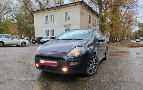 Fiat Punto III Punto Evo рестайлинг, 2012 год, 900 000 рублей, 2 фотография