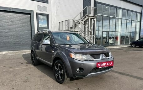 Mitsubishi Outlander III рестайлинг 3, 2008 год, 1 319 000 рублей, 8 фотография