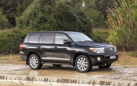 Toyota Land Cruiser 200, 2012 год, 5 000 000 рублей, 1 фотография