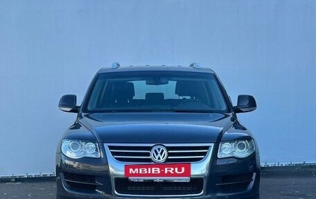 Volkswagen Touareg III, 2009 год, 1 520 000 рублей, 2 фотография