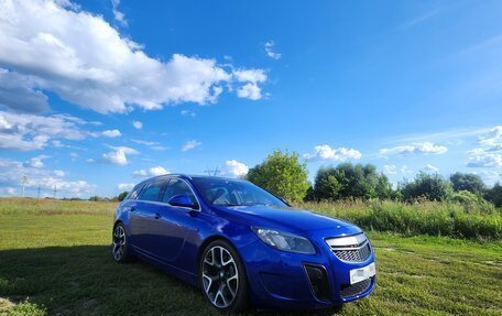 Opel Insignia OPC I рестайлинг, 2012 год, 1 650 000 рублей, 2 фотография