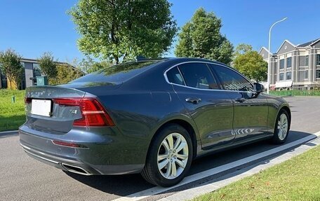 Volvo S60 III, 2020 год, 2 550 000 рублей, 5 фотография