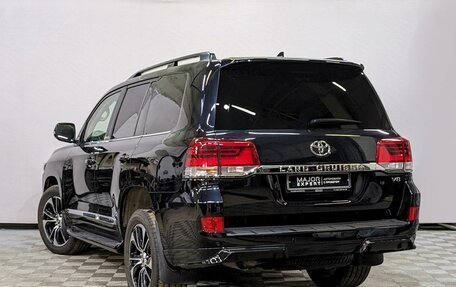 Toyota Land Cruiser 200, 2021 год, 10 500 000 рублей, 7 фотография