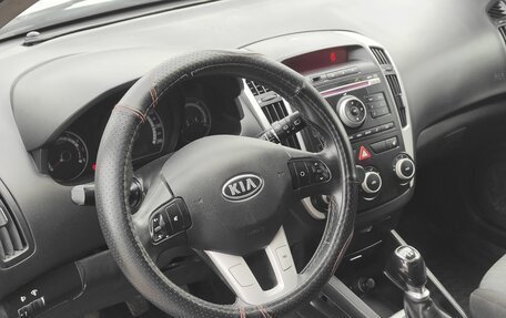 KIA cee'd I рестайлинг, 2010 год, 720 000 рублей, 4 фотография