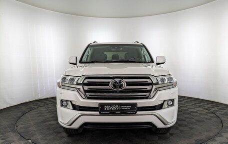 Toyota Land Cruiser 200, 2017 год, 7 900 000 рублей, 2 фотография