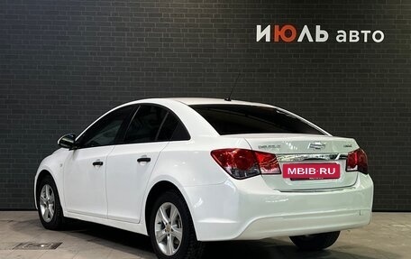 Chevrolet Cruze II, 2013 год, 910 000 рублей, 5 фотография