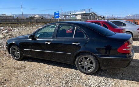 Mercedes-Benz E-Класс, 2005 год, 800 000 рублей, 2 фотография