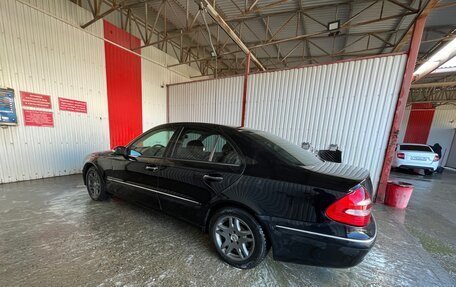 Mercedes-Benz E-Класс, 2005 год, 800 000 рублей, 7 фотография