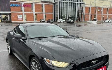 Ford Mustang VI рестайлинг, 2016 год, 2 900 000 рублей, 22 фотография