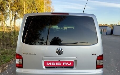 Volkswagen Multivan T5, 2005 год, 1 550 000 рублей, 4 фотография