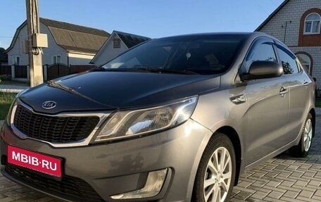 KIA Rio III рестайлинг, 2012 год, 900 000 рублей, 1 фотография