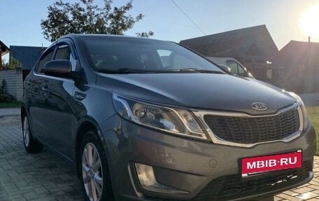 KIA Rio III рестайлинг, 2012 год, 900 000 рублей, 2 фотография