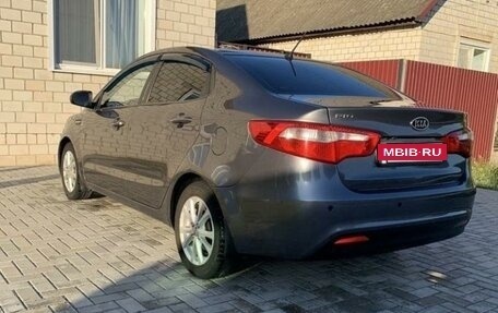 KIA Rio III рестайлинг, 2012 год, 900 000 рублей, 3 фотография