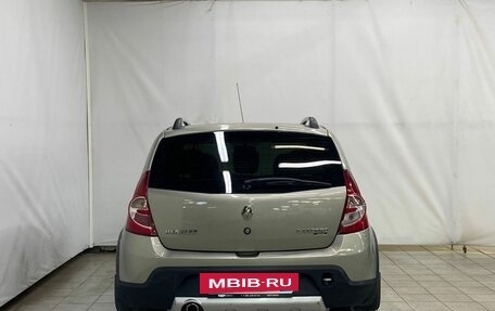 Renault Sandero I, 2013 год, 980 000 рублей, 6 фотография