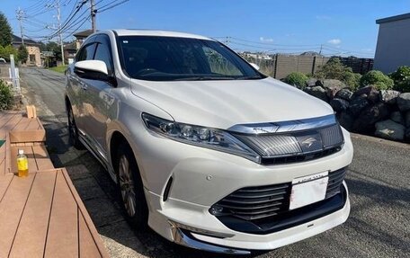 Toyota Harrier, 2020 год, 2 290 000 рублей, 4 фотография