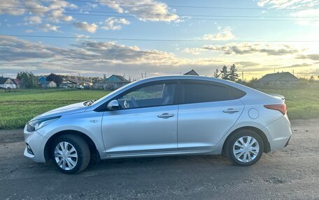 Hyundai Solaris II рестайлинг, 2018 год, 1 175 000 рублей, 5 фотография