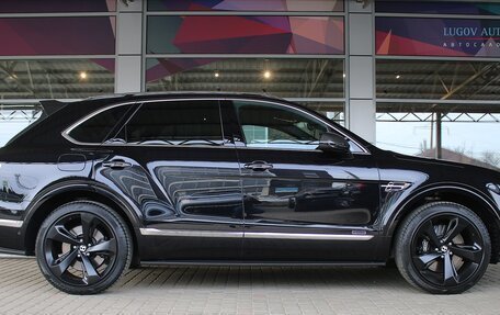 Bentley Bentayga I, 2017 год, 14 500 000 рублей, 2 фотография