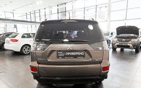 Mitsubishi Outlander III рестайлинг 3, 2011 год, 1 370 000 рублей, 6 фотография