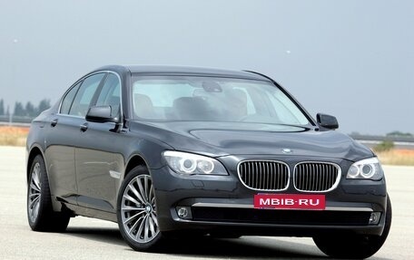 BMW 7 серия, 2010 год, 1 950 000 рублей, 1 фотография