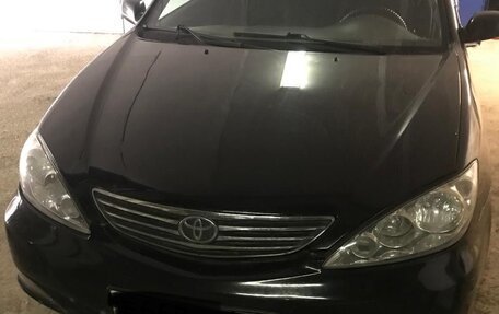 Toyota Camry V40, 2003 год, 570 000 рублей, 1 фотография