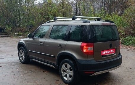 Skoda Yeti I рестайлинг, 2010 год, 742 000 рублей, 3 фотография