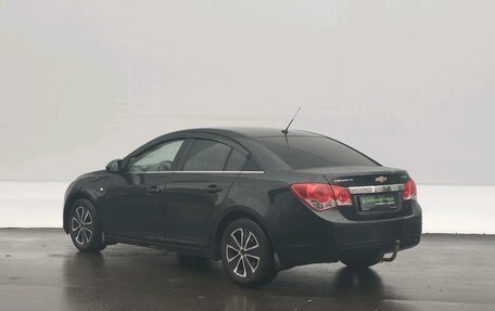 Chevrolet Cruze II, 2010 год, 590 000 рублей, 7 фотография