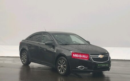 Chevrolet Cruze II, 2010 год, 590 000 рублей, 3 фотография