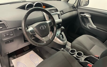 Toyota Verso I, 2011 год, 939 000 рублей, 7 фотография