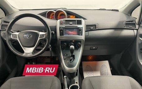 Toyota Verso I, 2011 год, 939 000 рублей, 8 фотография