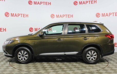 Mitsubishi Outlander III рестайлинг 3, 2017 год, 2 255 000 рублей, 8 фотография