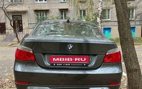 BMW 5 серия, 2004 год, 1 200 000 рублей, 10 фотография