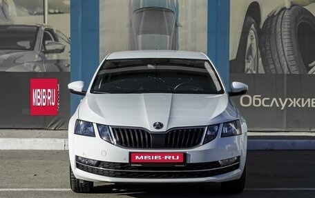 Skoda Octavia, 2019 год, 1 899 000 рублей, 3 фотография